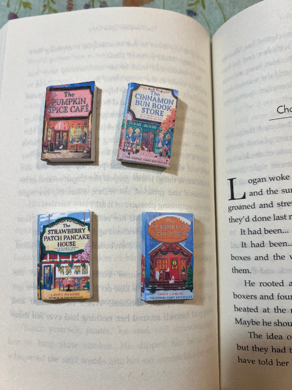 Laurie Gilmore Dream Harbor mini book series - Beautiful Bookish Things
