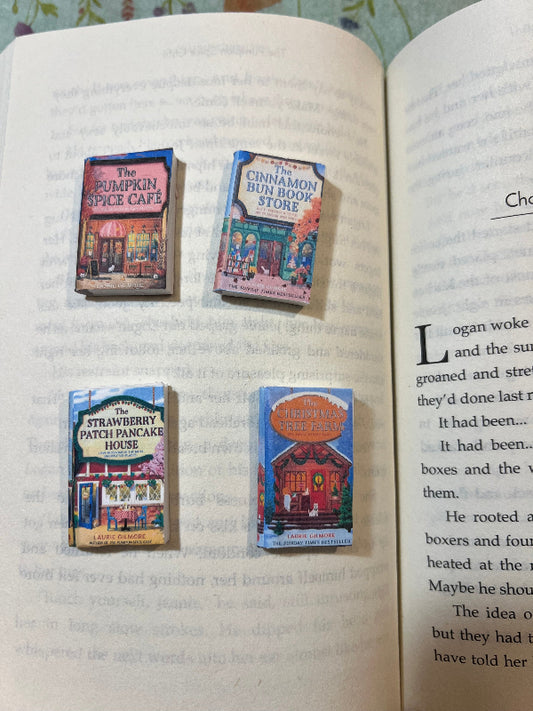 Laurie Gilmore Dream Harbor mini book series - Beautiful Bookish Things