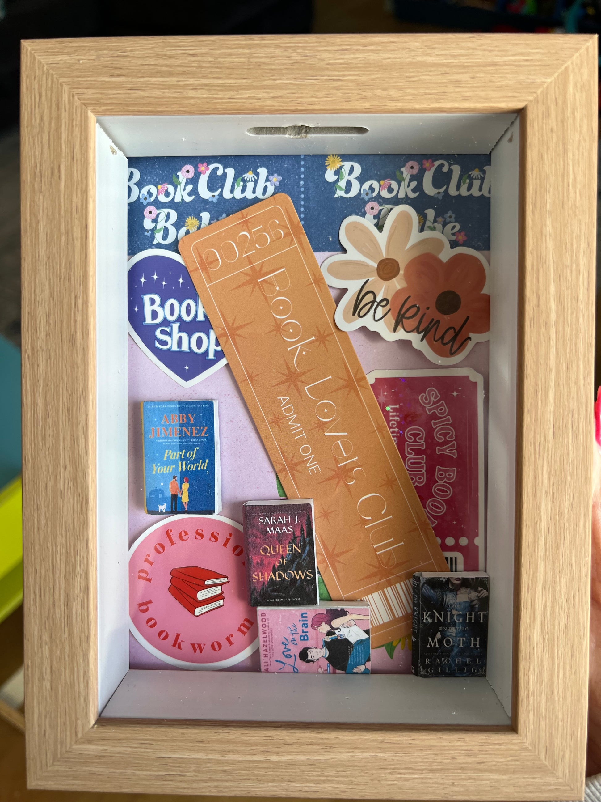 Book Shadowbox - Beautiful Bookish Things